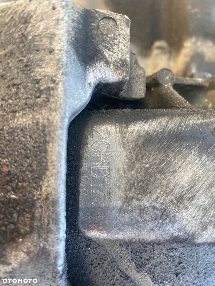 SKRZYNIA MANUALNA BIEGÓW PEUGEOT 407 2.0HDI 20MB17 - 7