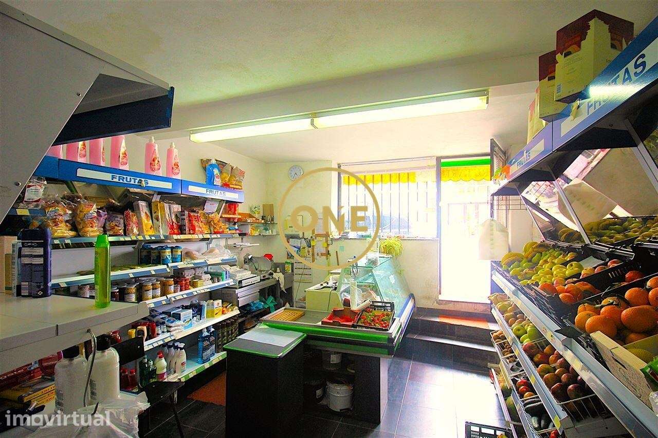 Frutaria, Charcutaria e Mini-Mercado para Trespasse em Lemenhe – Negóc - Grande imagem: 4/7
