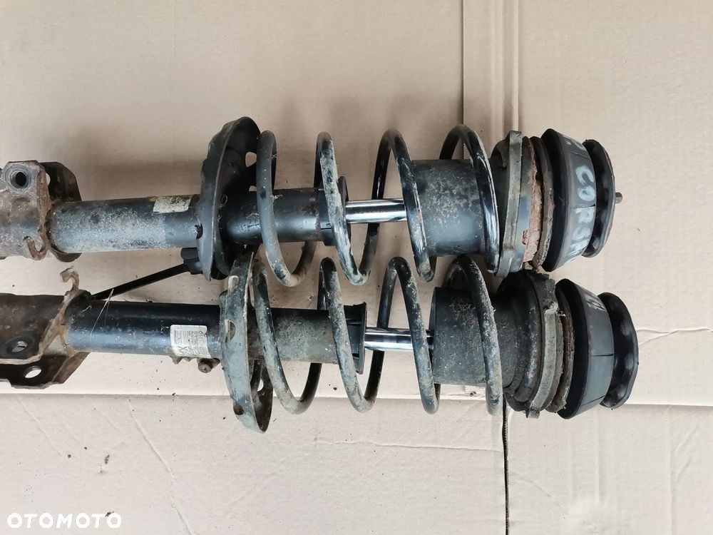 MCPHERSON Prawy Lewy  CORSA C - 2