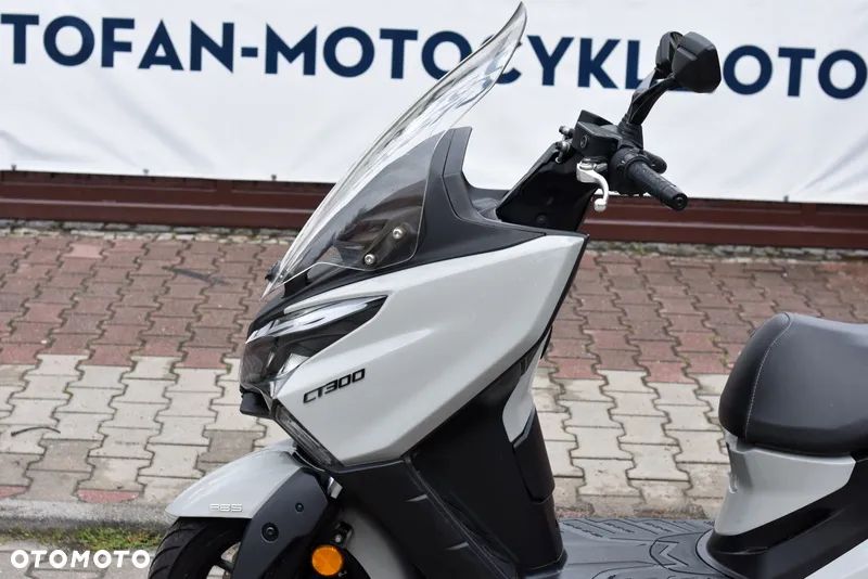 Kymco X-Town - 19