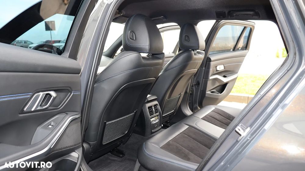 BMW Seria 3 320d Touring xDrive Aut. M Sport - 7