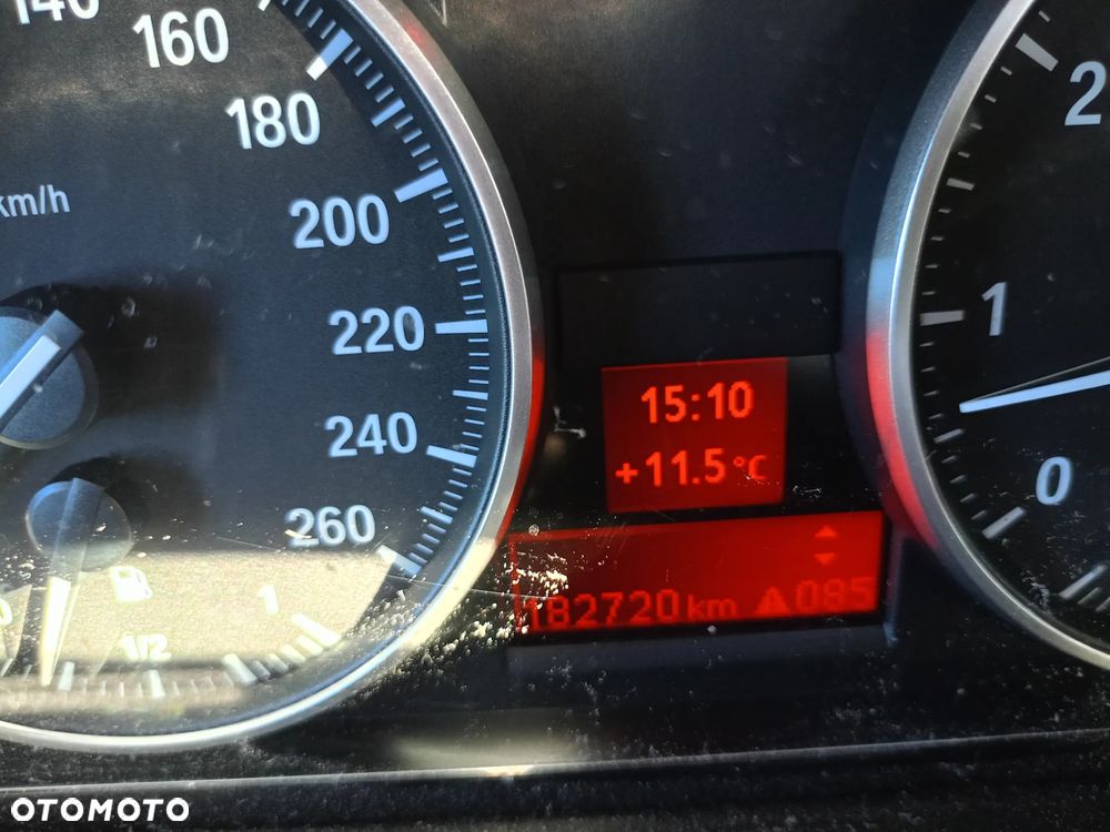 BMW Seria 3 318i Edition Lifestyle - 12