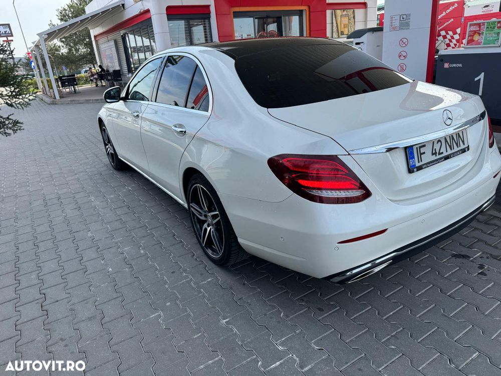 Mercedes-Benz E - 4