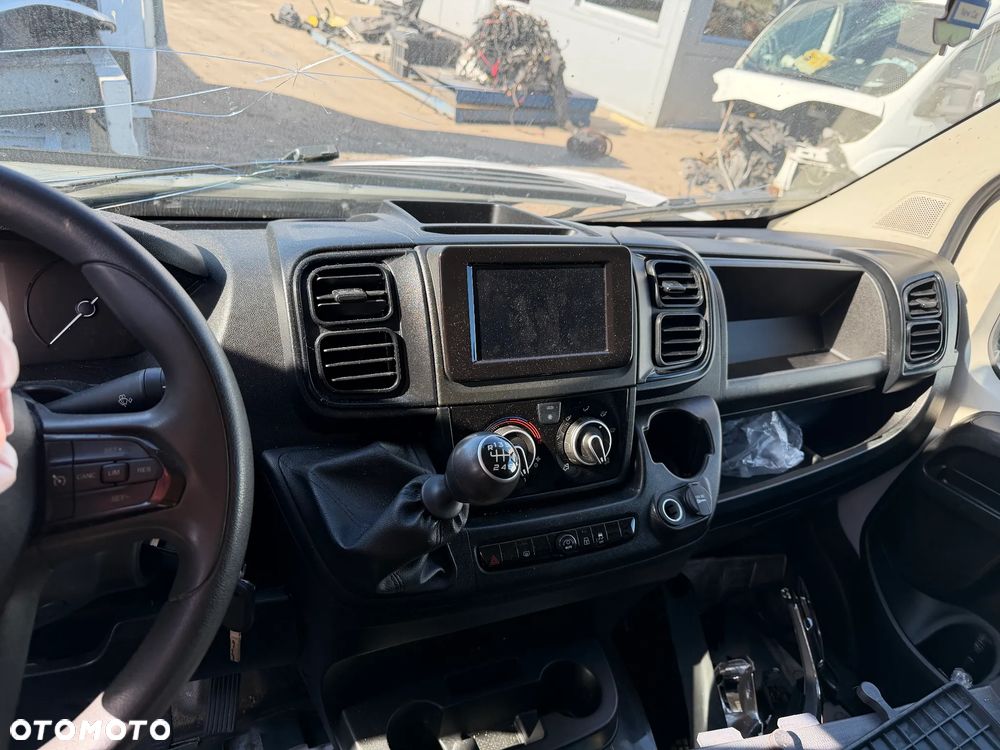 Ducato Boxer Jumper 2023-2025r deska konsola przekładka - 4