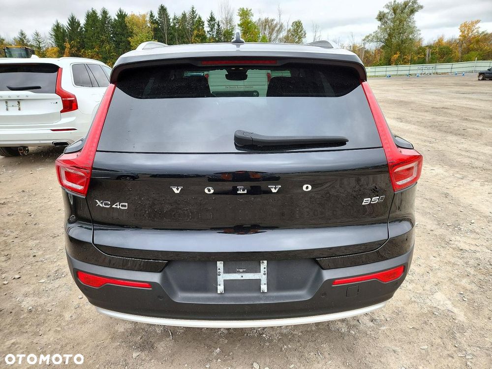 Volvo XC 40 - 7