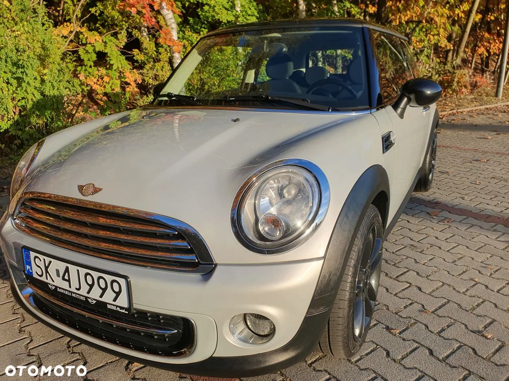 MINI Cooper Standard - 5