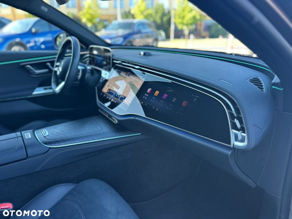 Mercedes-Benz Klasa E 300 de PHEV 4-Matic AMG 9G-Tronic - 11