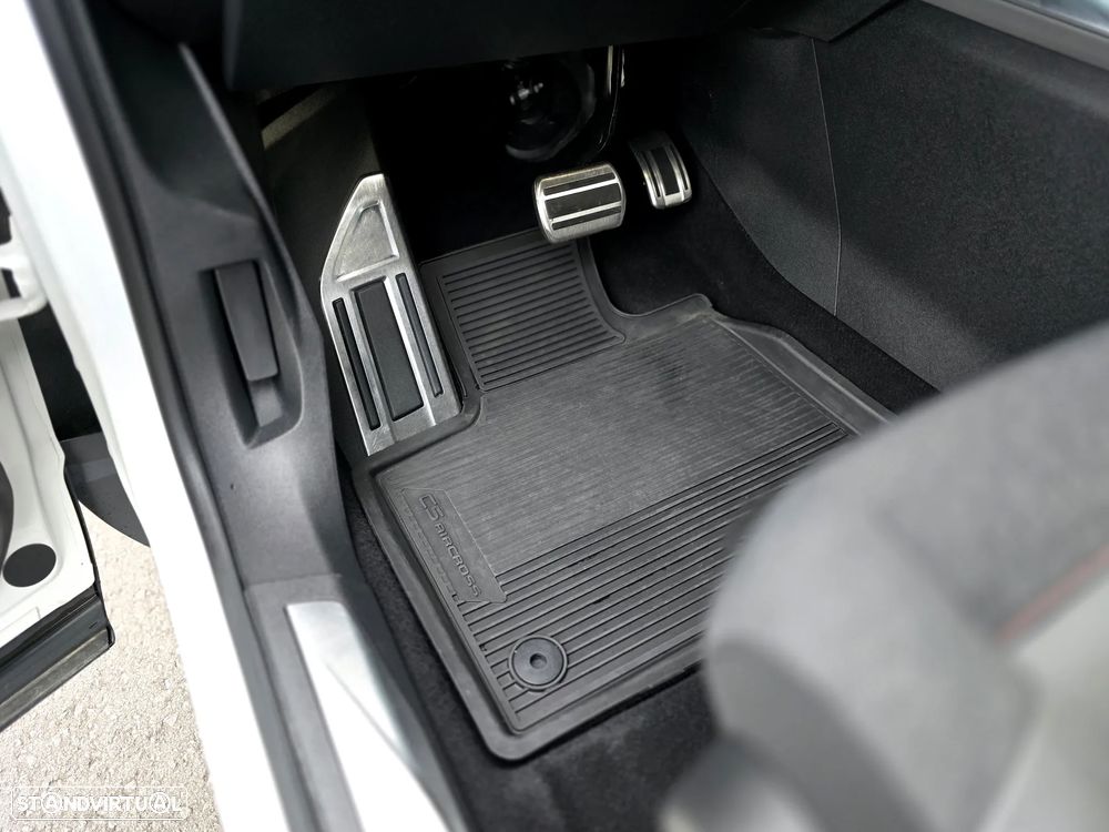 Citroën C5 Aircross 1.6 PureTech Shine EAT8 - 29