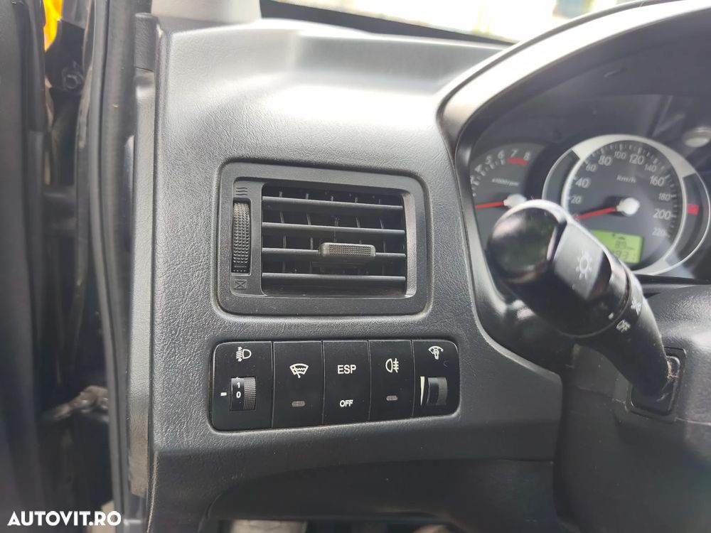 Hyundai Tucson 2.0 2WD GLS - 14