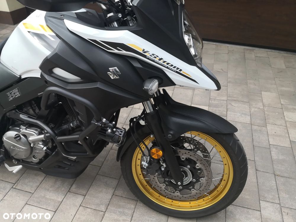 Suzuki V-STROM - 2
