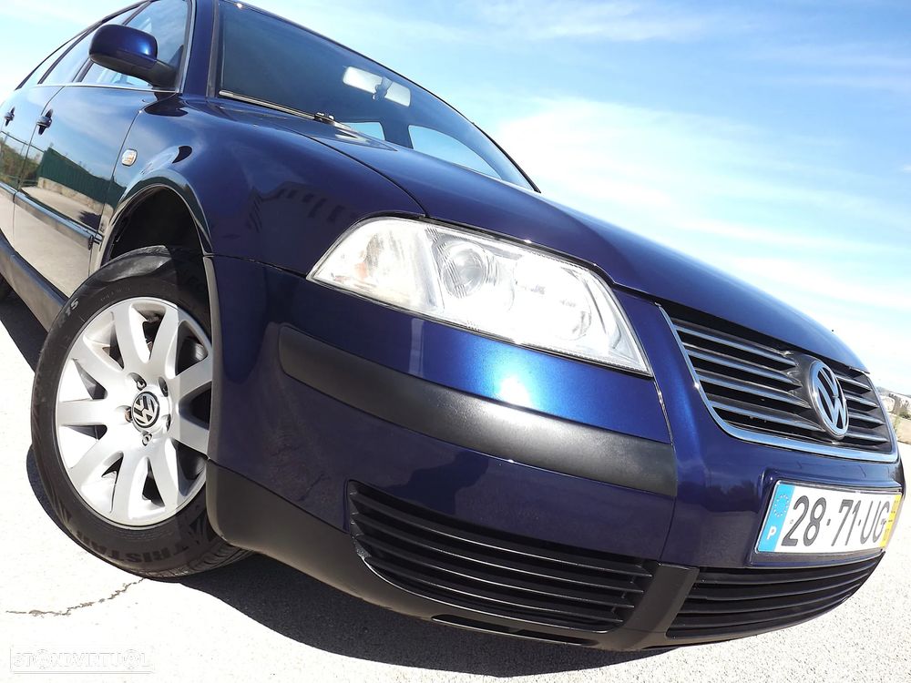 VW Passat Variant 1.9 TDi Confortline 6V - 1