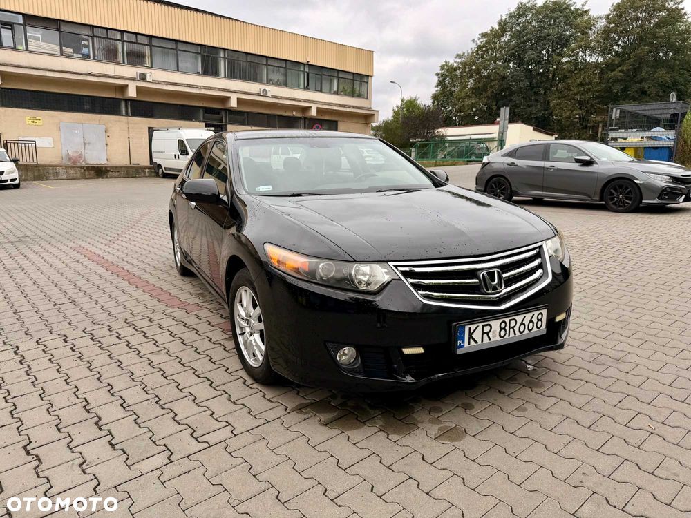 Honda Accord - 2
