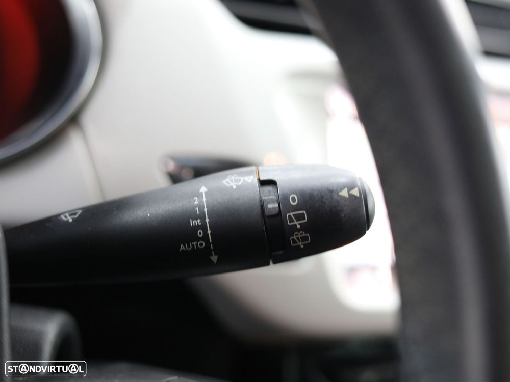 Citroën DS3 1.6 e-HDi So Chic - 18