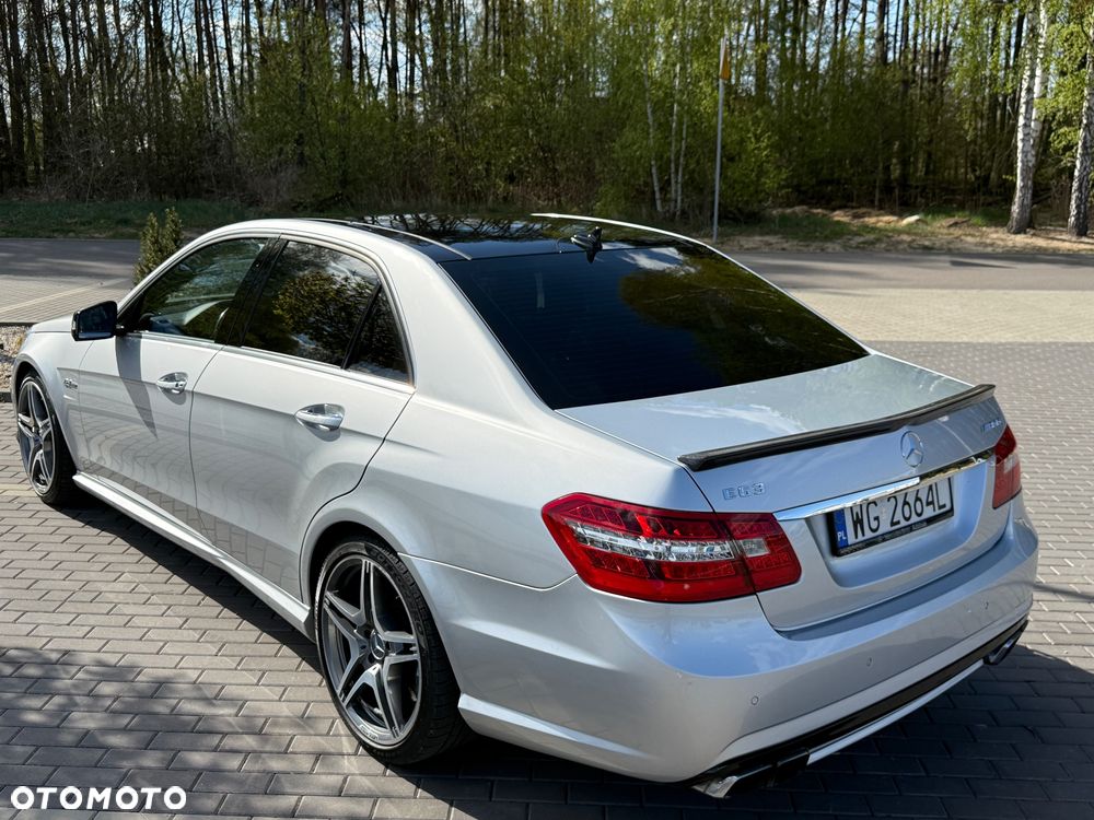 Mercedes-Benz Klasa E 63 AMG AMG Speedshift 7G-MCT - 7