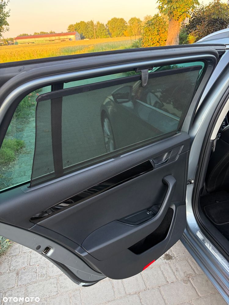 Skoda Superb 2.0 TDI 4x4 DSG L&K - 29