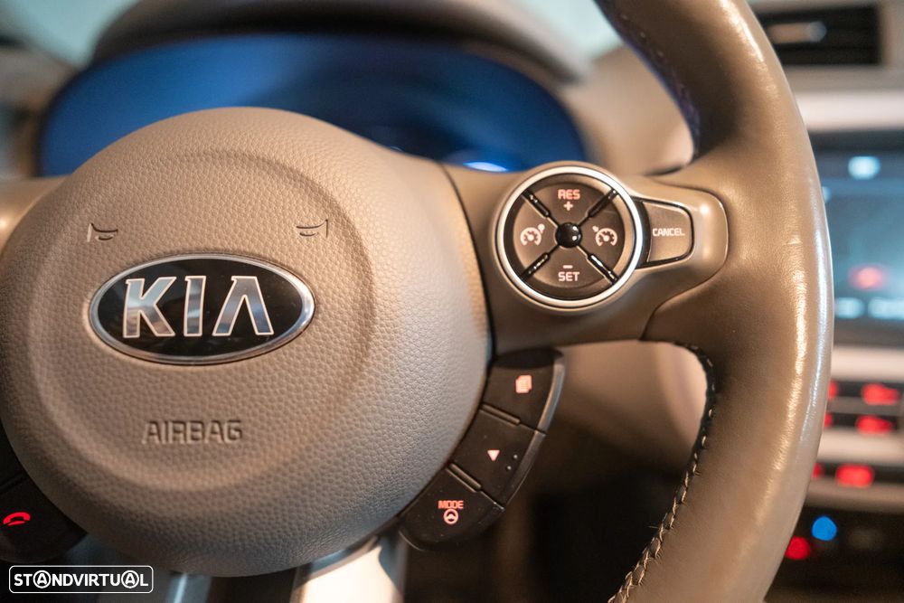 Kia e-Soul EV Play - 20