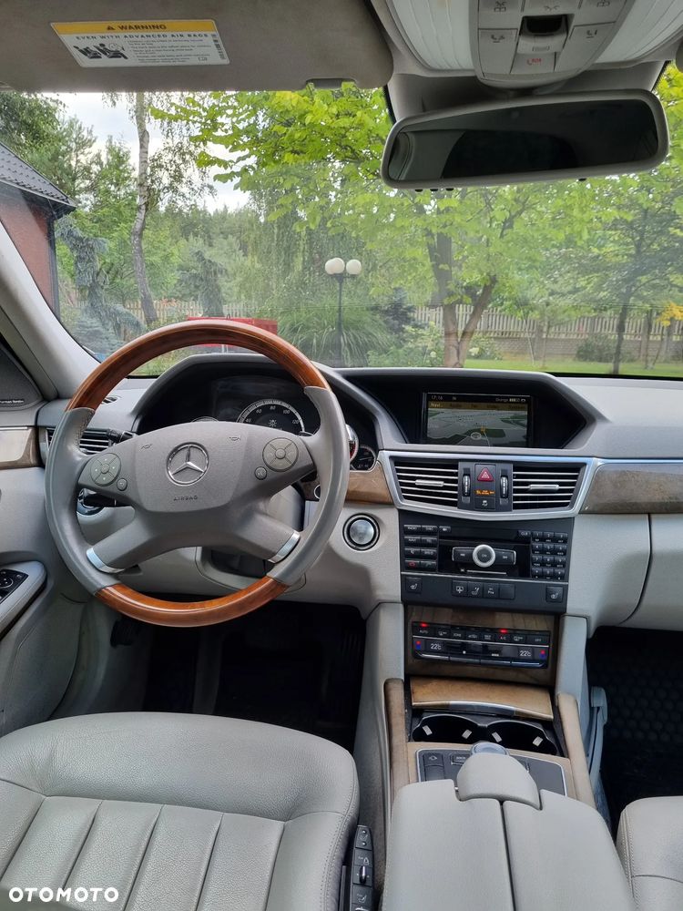Mercedes-Benz Klasa E 350 4-Matic Elegance - 7
