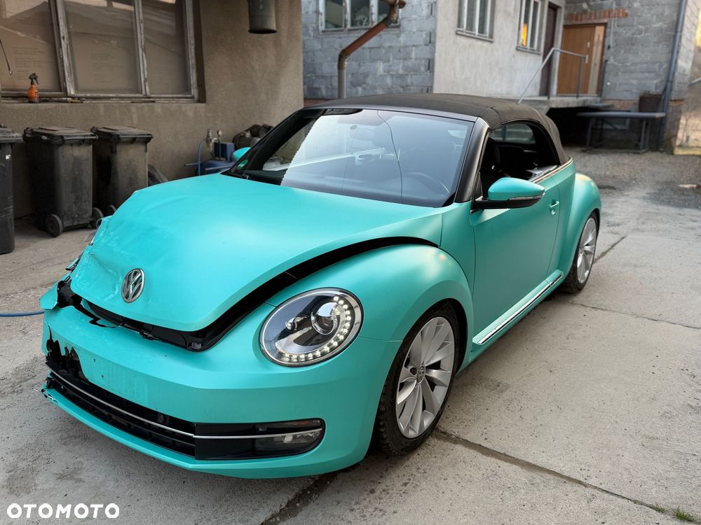 Volkswagen Beetle 1.2 TSI Karmann - 29