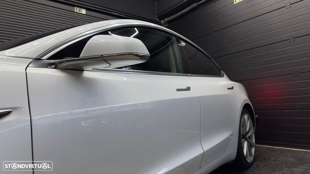 Tesla Model 3 Performance Dual Motor AWD - 12