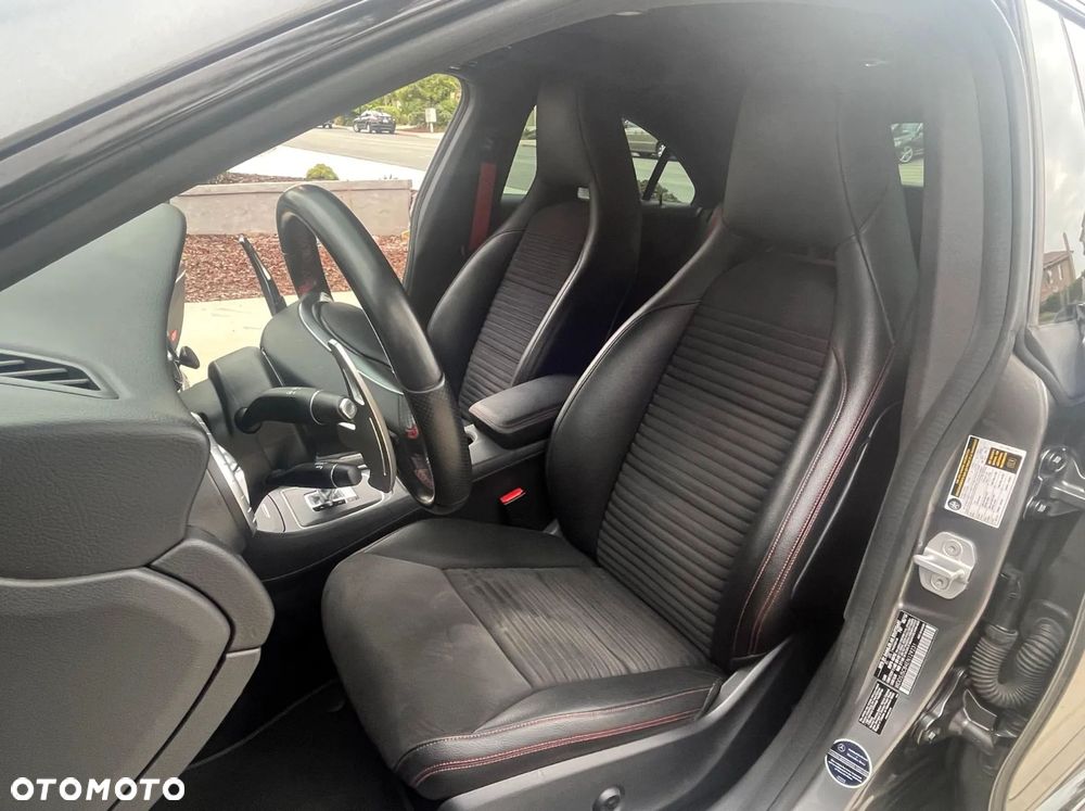 Mercedes-Benz CLA 45 AMG 4Matic 7G-DCT Edition 1 - 22