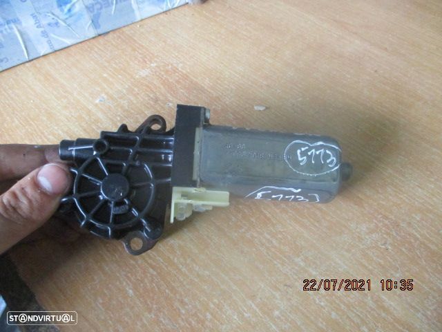 Modulo 0390203004 MERCEDES W211 SW 2006 Motor Banco Drt - 1