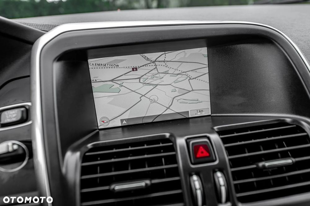 Volvo XC 60 - 24