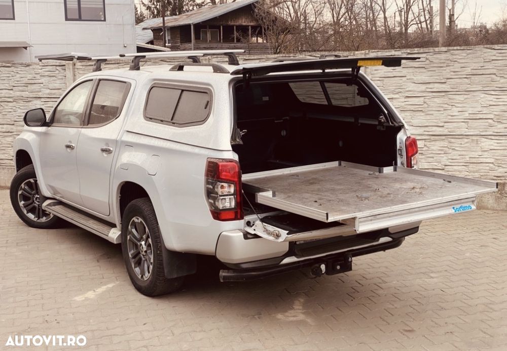 Mitsubishi L200 - 11