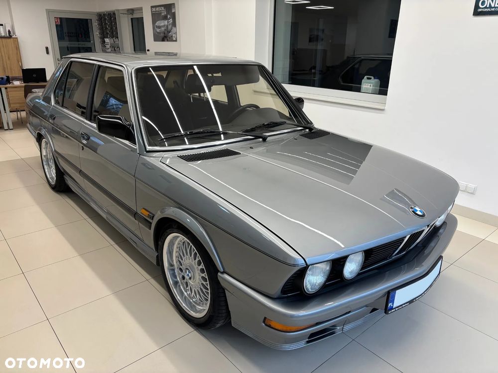 BMW Seria 5 535 i - 2