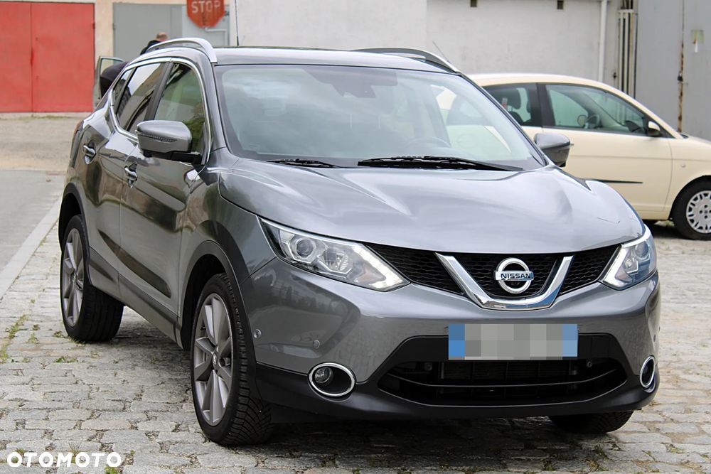 Nissan Qashqai 1.2 DIG-T Tekna - 1