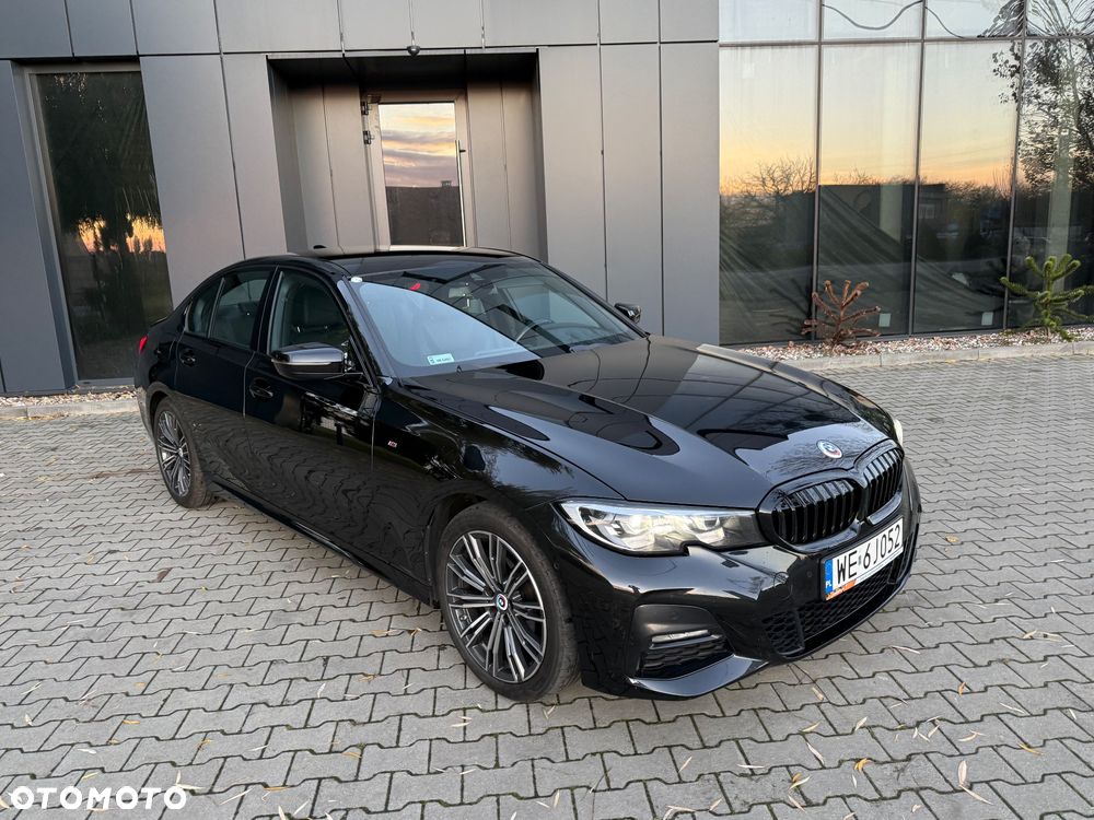 BMW Seria 3 320i M Sport Sport - 6