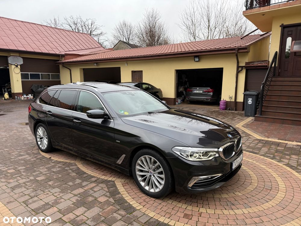 BMW Seria 5 520d Luxury Line - 3