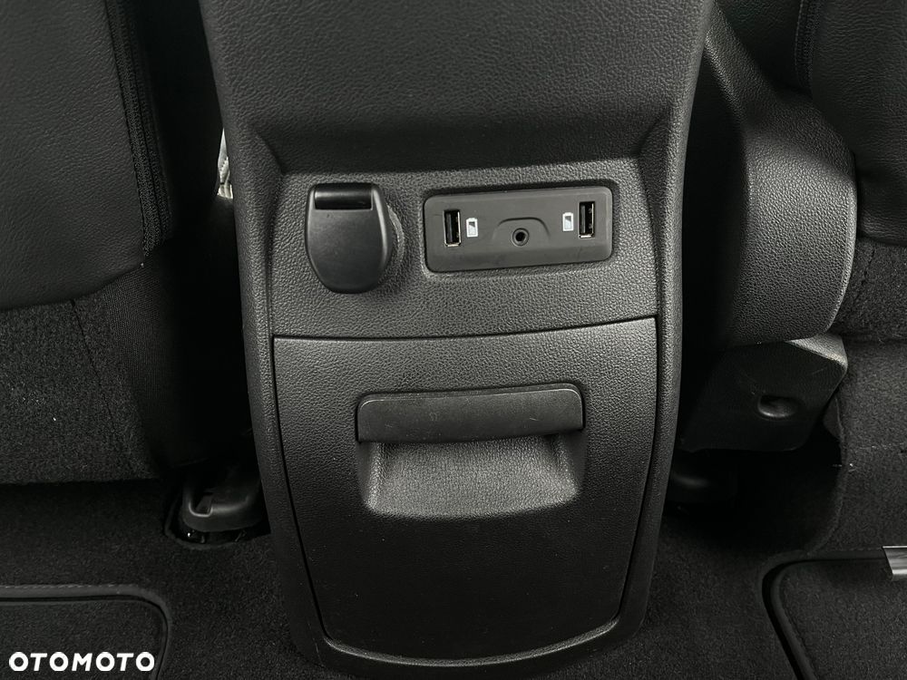 Renault Scenic ENERGY dCi 160 EDC BOSE EDITION - 28