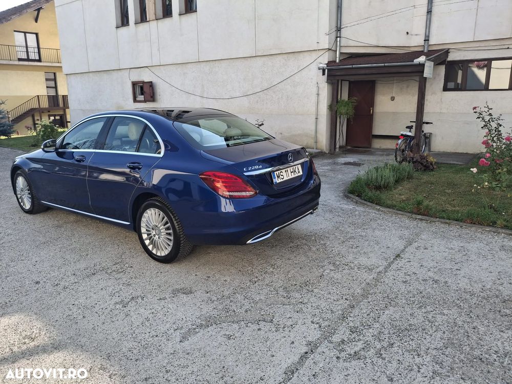 Mercedes-Benz C 220 d 4MATIC Aut. - 2