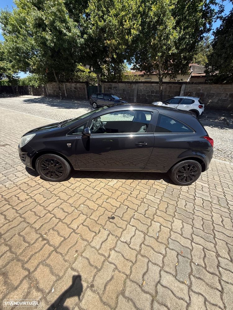 Opel Corsa 1.4 - 8