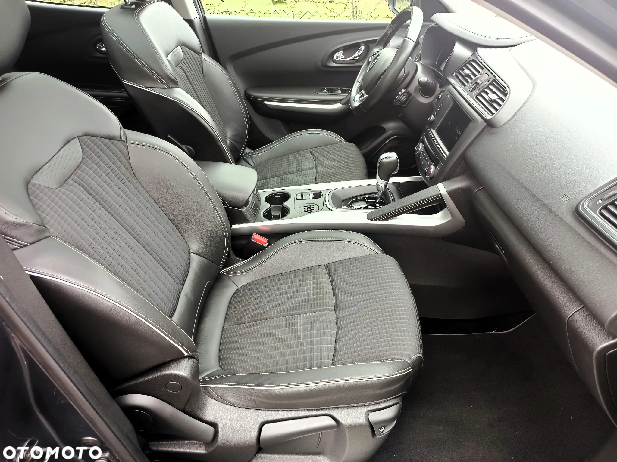 Renault Kadjar Energy dCi 110 EDC Bose Edition - 27
