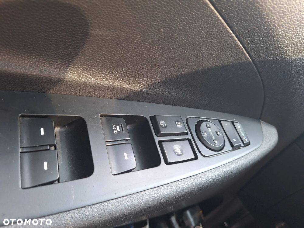 Hyundai Tucson - 13