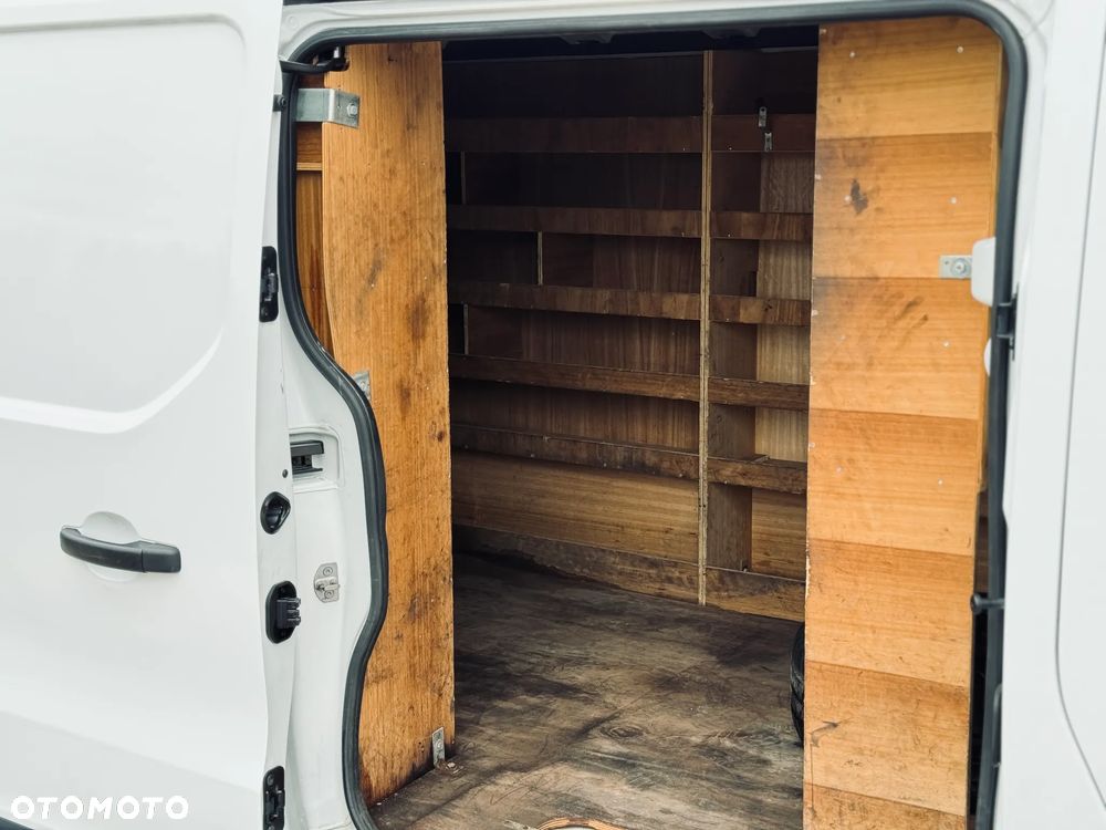 Renault Traffic - 17