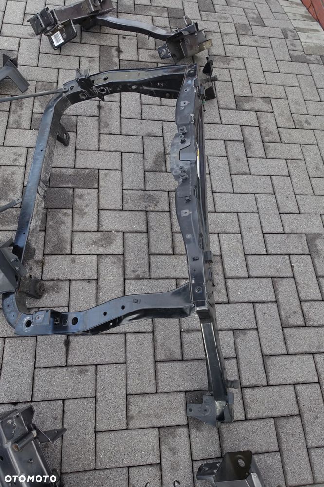 PAS PRZEDNI BELKA PODŁUŻNICA ŚLIZG GRAND CHEROKEE WK2 LIFT 14r. 3.0 CRD - 2