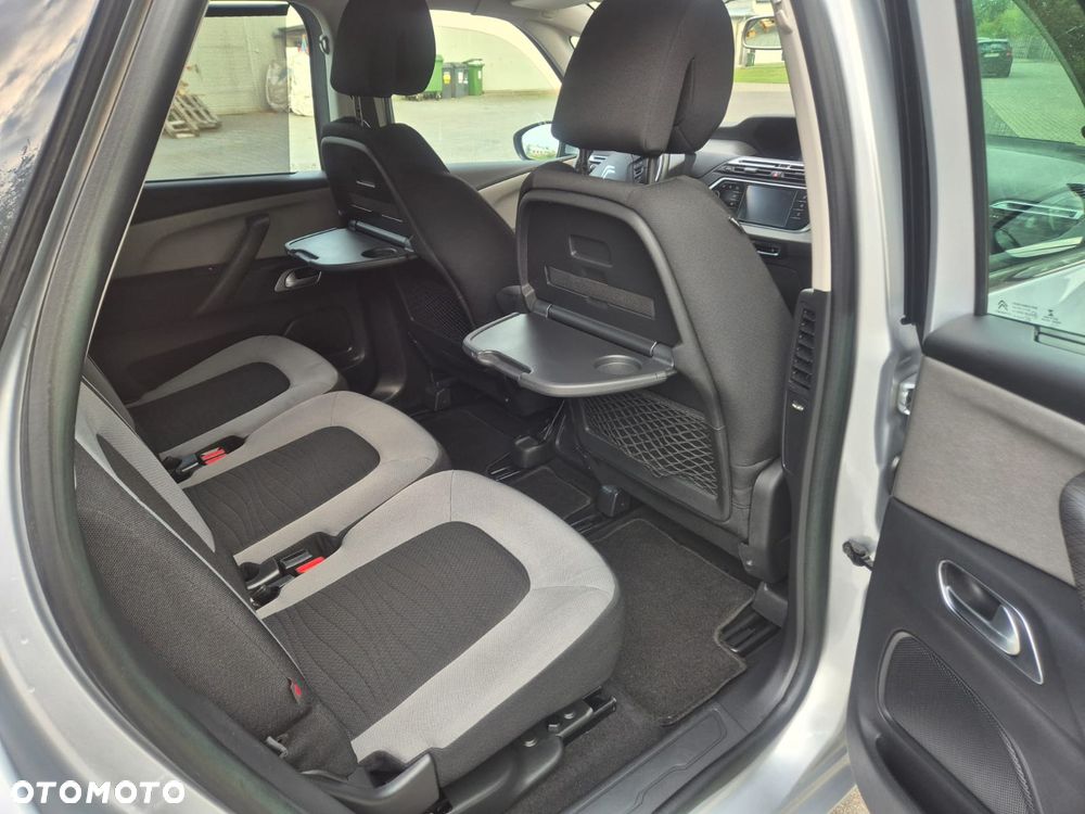 Citroën C4 Picasso - 23