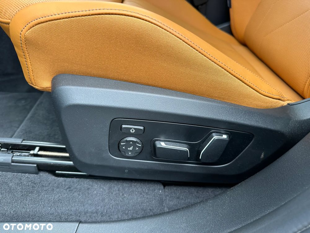 BMW X3 xDrive20d mHEV - 14