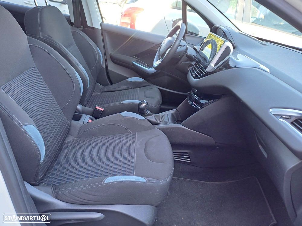 Peugeot 208 82 VTI Allure - 9