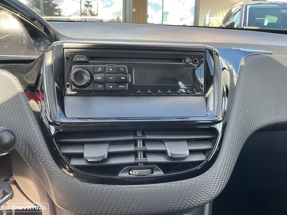 Peugeot 2008 1.4 HDi Access - 24