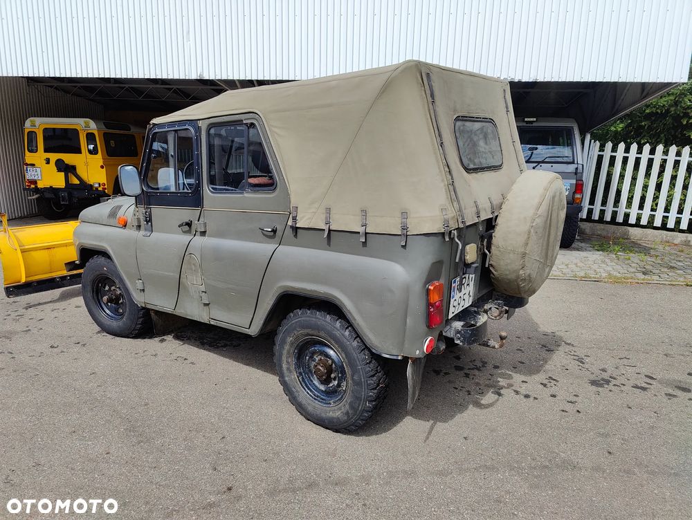 Uaz 469 B - 7