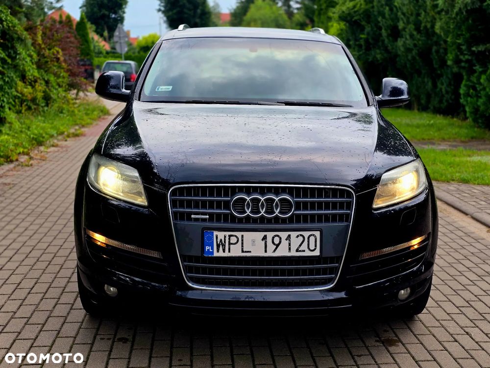Audi Q7 - 4
