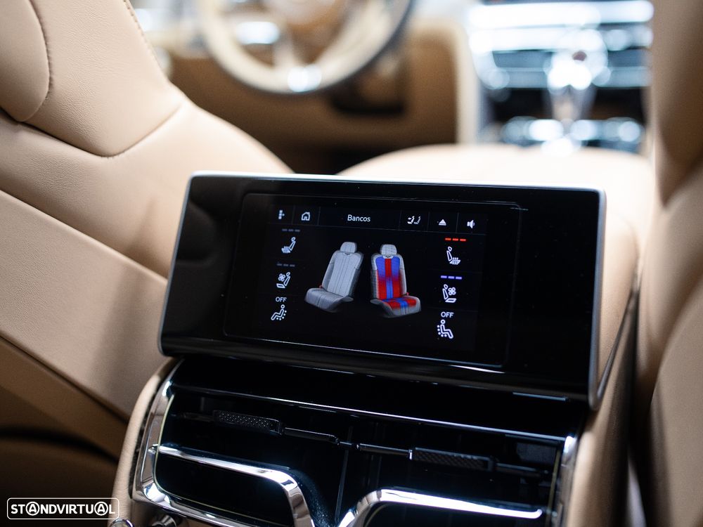 Bentley Flying Spur Hybrid Azure - 45