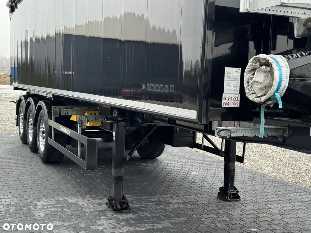 Schwarzmuller SK/ WAGA 6000 kg / 50 m3 / KLAPO-DRZWI / PODNOSZONA OŚ  / IDEALNY STAN - 9