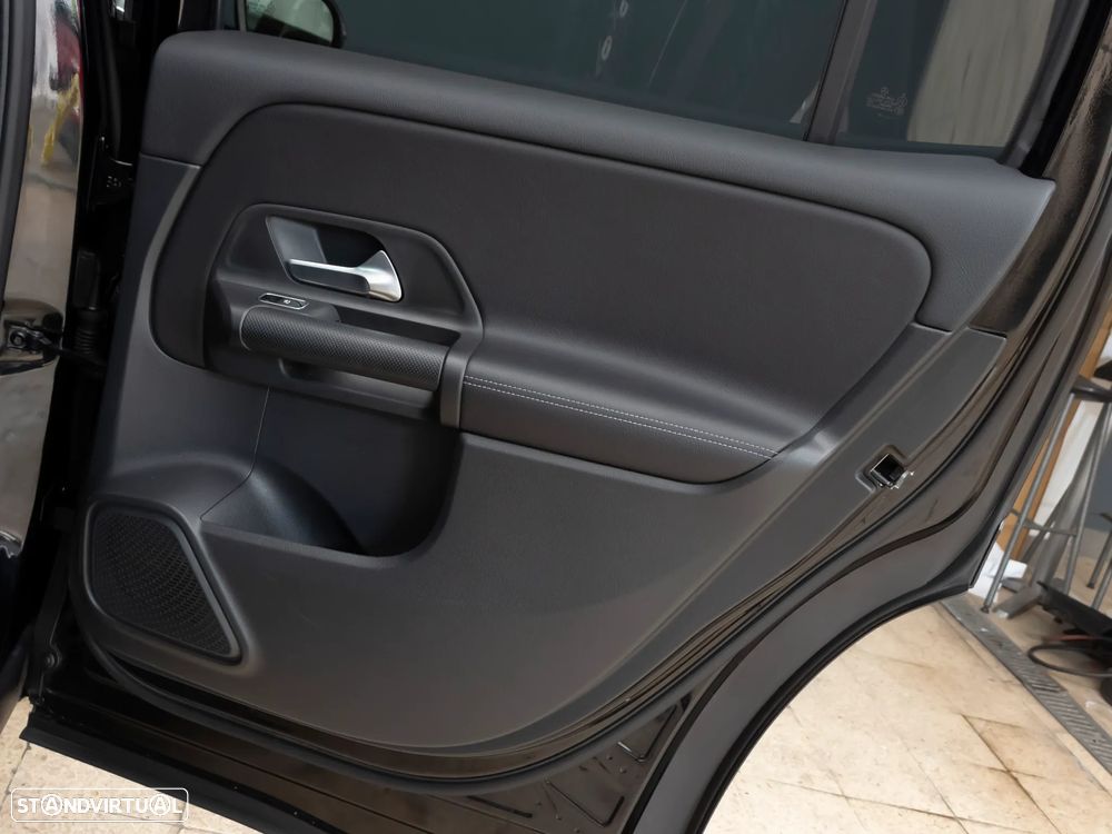 Mercedes-Benz GLB 180 d Style - 10