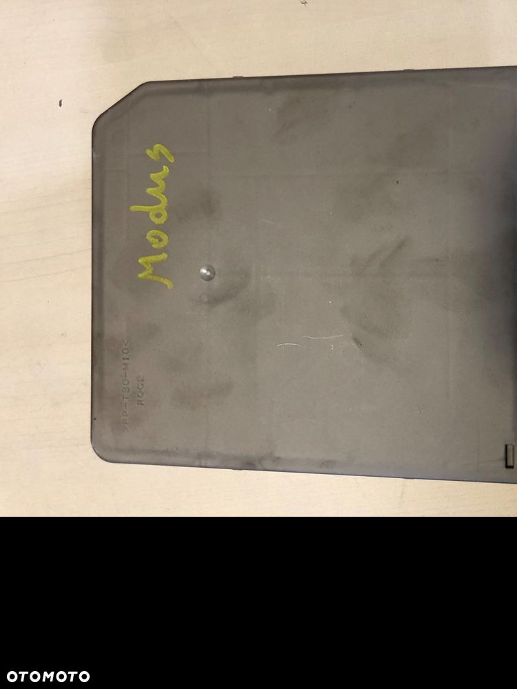 Moduł BSI skrzynka bezpieczników Renault CLIO Modus 674660A - 3