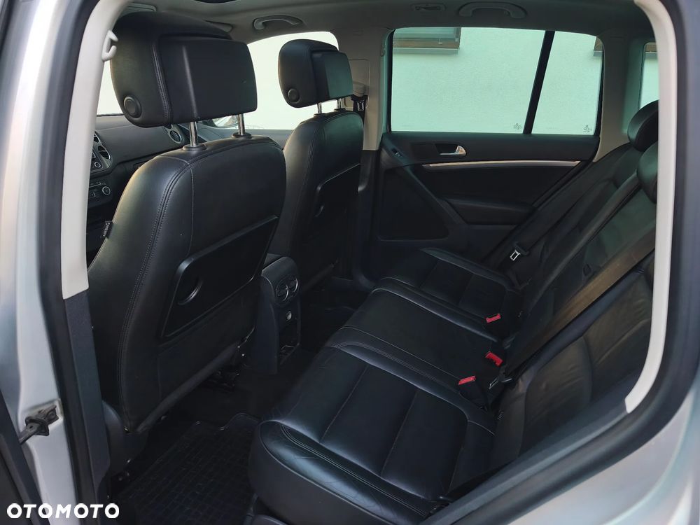 Volkswagen Tiguan 2.0 TDI DPF 4Motion DSG Exclusive - 8