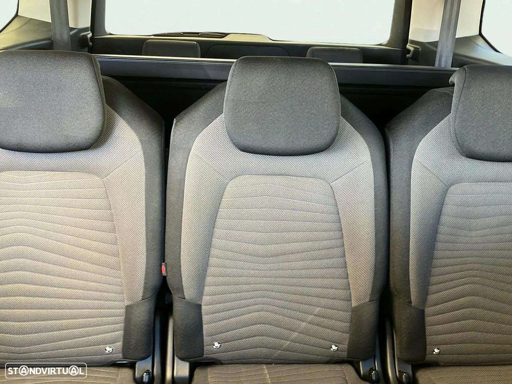 Citroën Grand C4 Spacetourer 1.5 BlueHDi Shine EAT8 - 17